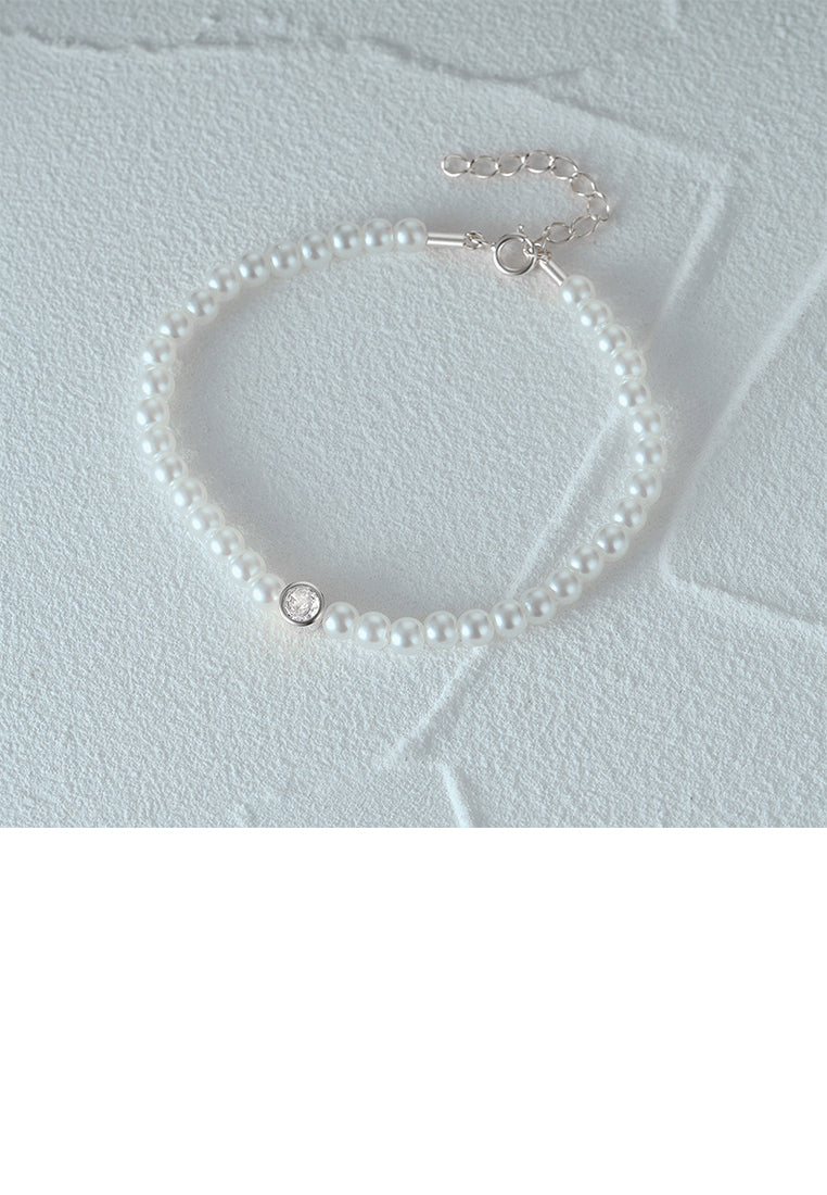 925 Sterling Silver Fashion Elegant Geometric Imitation Pearl Bead Bracelet with Cubic Zirconia - Luxurious Look