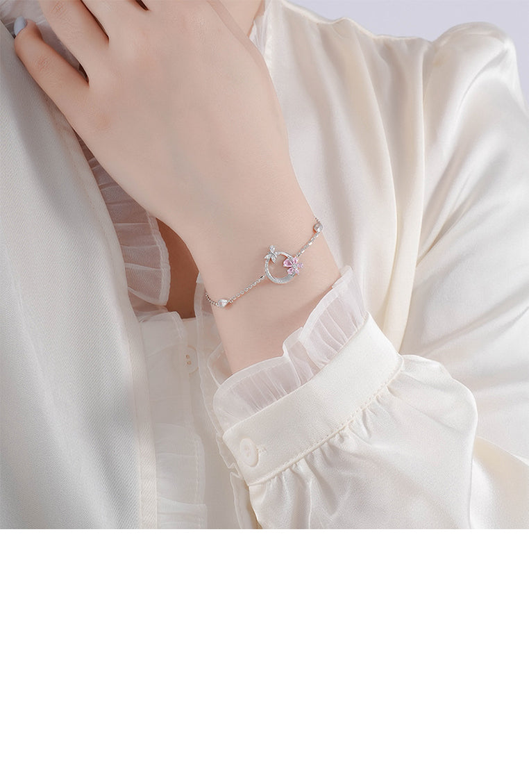 925 Sterling Silver Fashion and Elegant Cherry Blossom Circle Bracelet with Cubic Zirconia - Luxurious Look
