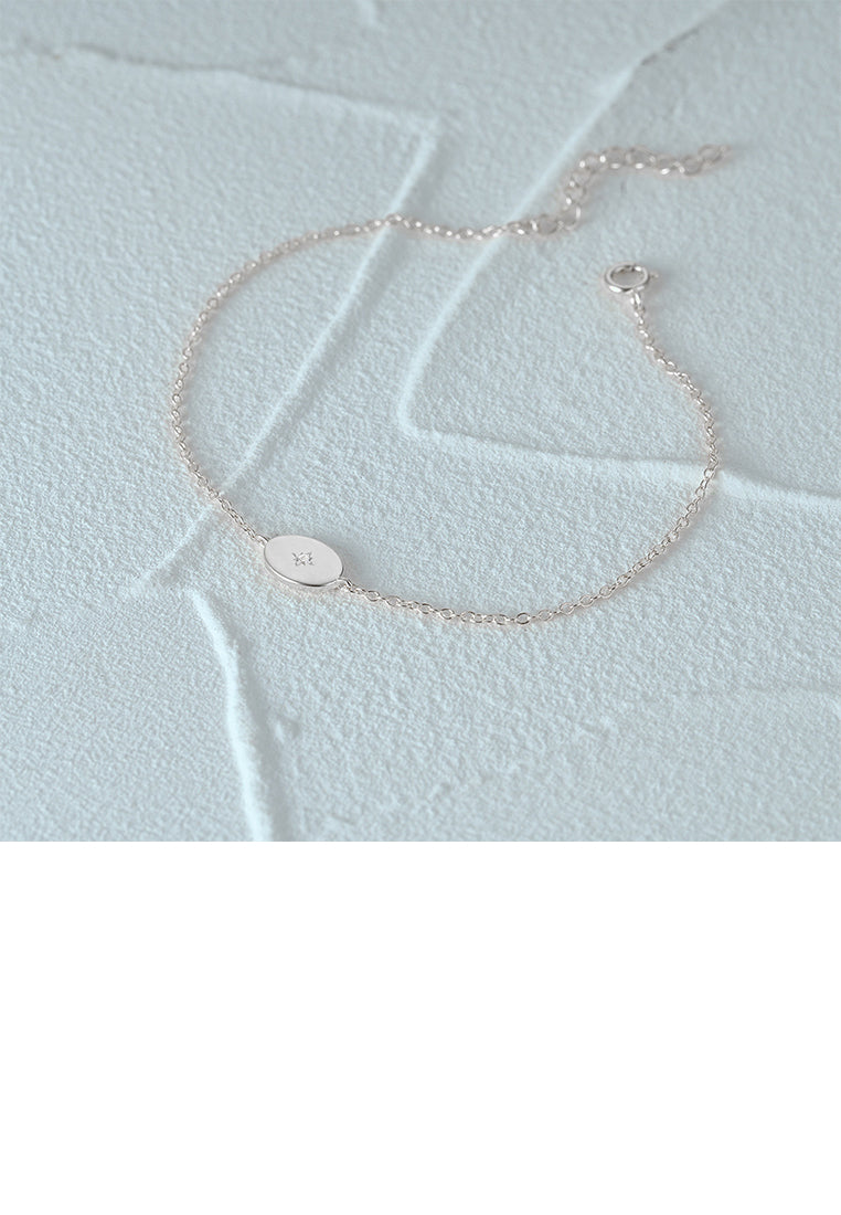 925 Sterling Silver Simple and Fashion Geometric Metal Bracelet with Cubic Zirconia - Luxurious Look