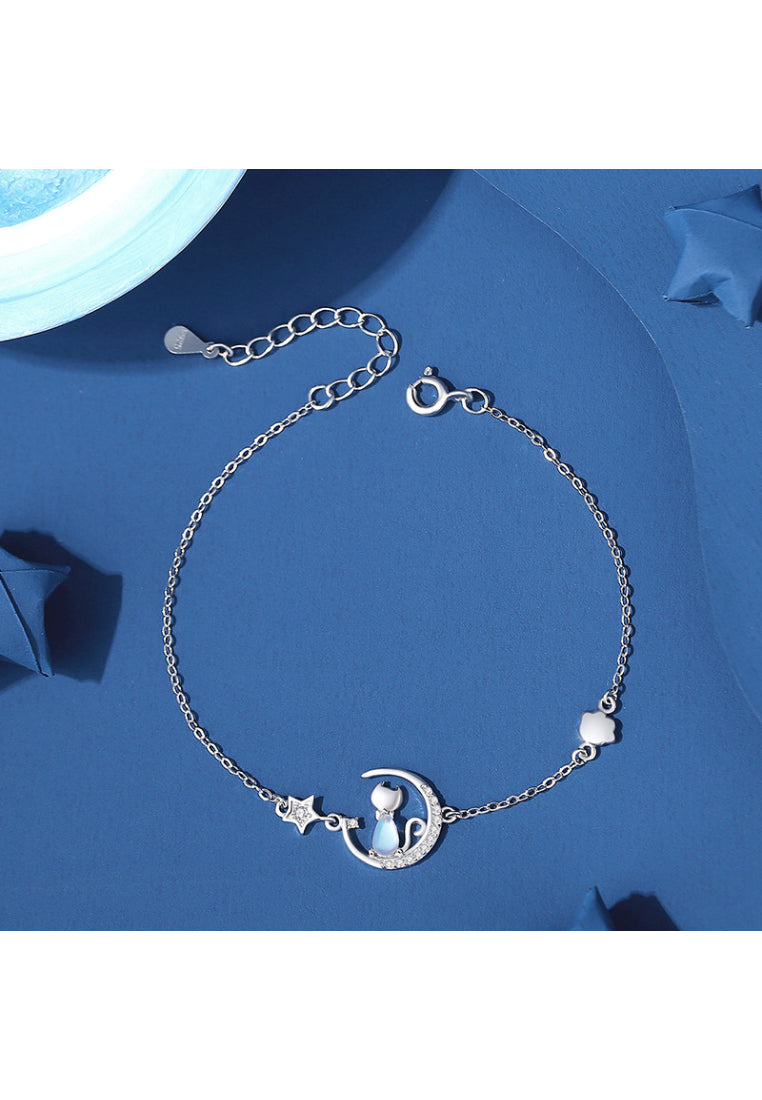 925 Sterling Silver Fashion Cute Cat Moon Moonstone Bracelet with Cubic Zirconia - Luxurious Look