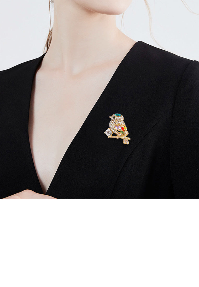 Fashion Brilliant Plated Gold Bird Brooch with Cubic Zirconia - Luxurious Look
