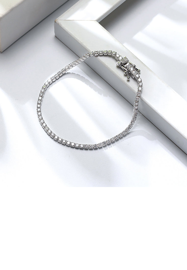 925 Sterling Silver Simple Bright Geometric Chain Bracelet with Cubic Zirconia - Luxurious Look
