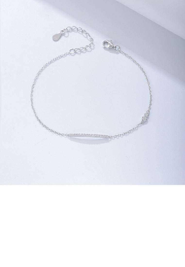 925 Sterling Silver Simple Fashion Geometric Bar Bracelet with Cubic Zirconia - Luxurious Look