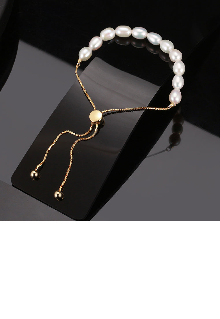 925 Sterling Silver Plated Gold Freshwater Pearl Beaded Adjustable Bracelet - Luxurious Look