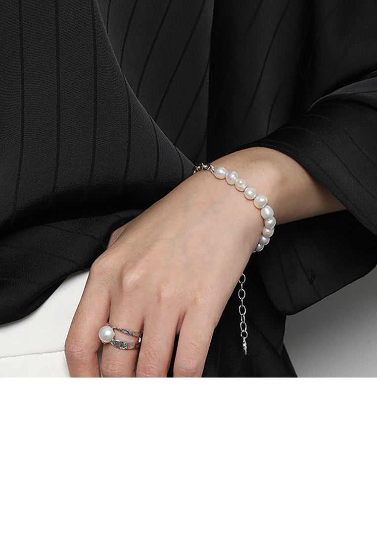 925 Sterling Silver Fashion and Elegant Geometric Freshwater Pearl Chain Bracelet - Luxurious Look