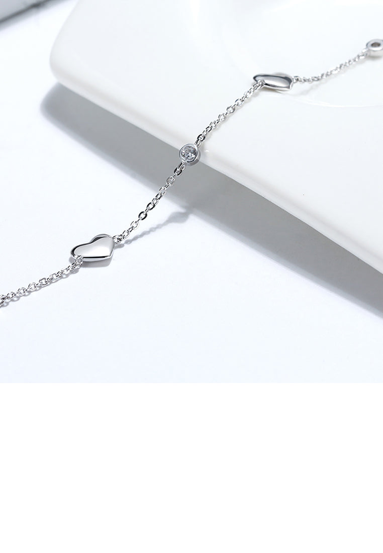 925 Sterling Silver Simple Fashion Heart Shaped Geometric Bracelet with Cubic Zirconia - Luxurious Look