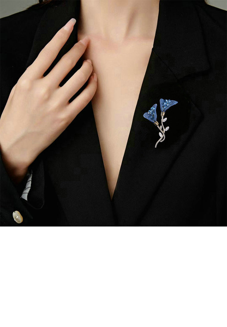 Fashion and Elegant Plated Gold Azalea Brooch with Blue Cubic Zirconia - Luxurious Look