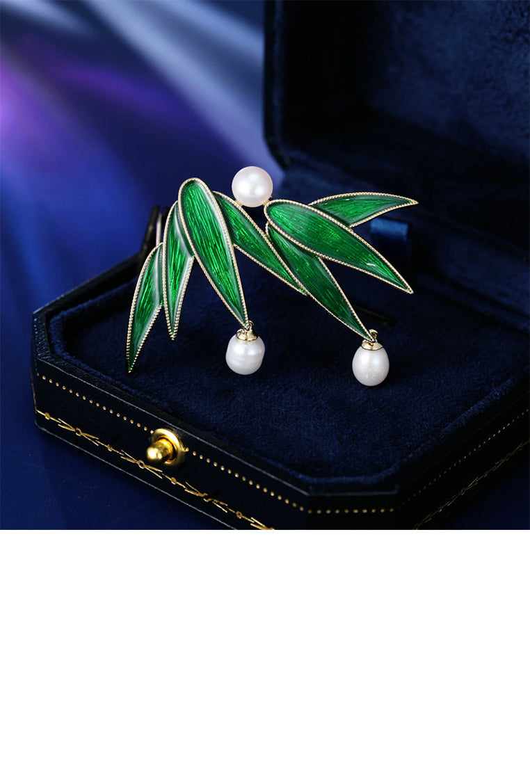 Fashion Vintage Plated Gold Enamel Green Bamboo Leaf Imitation Pearl Brooch - Luxurious Look