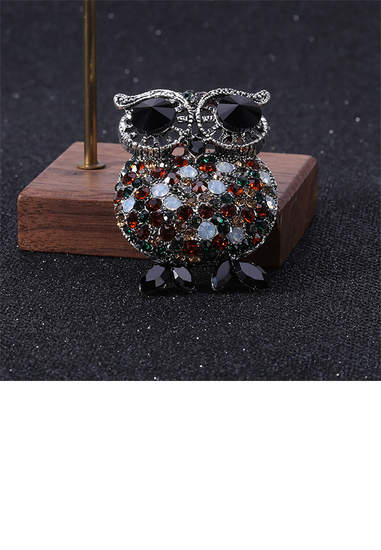 Fashion Brilliant Owl Brooch with Cubic Zirconia - Luxurious Look