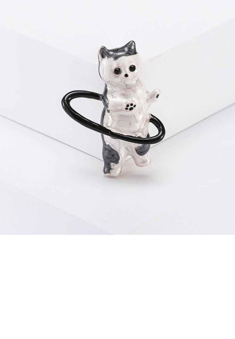 Simple and Cute Plated Gold Enamel Hula Hoop Cat Brooch