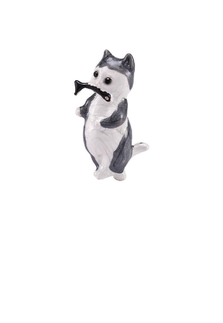 Simple and Cute Plated Gold Enamel Eating Small Dried Fish Cat Brooch Brooch