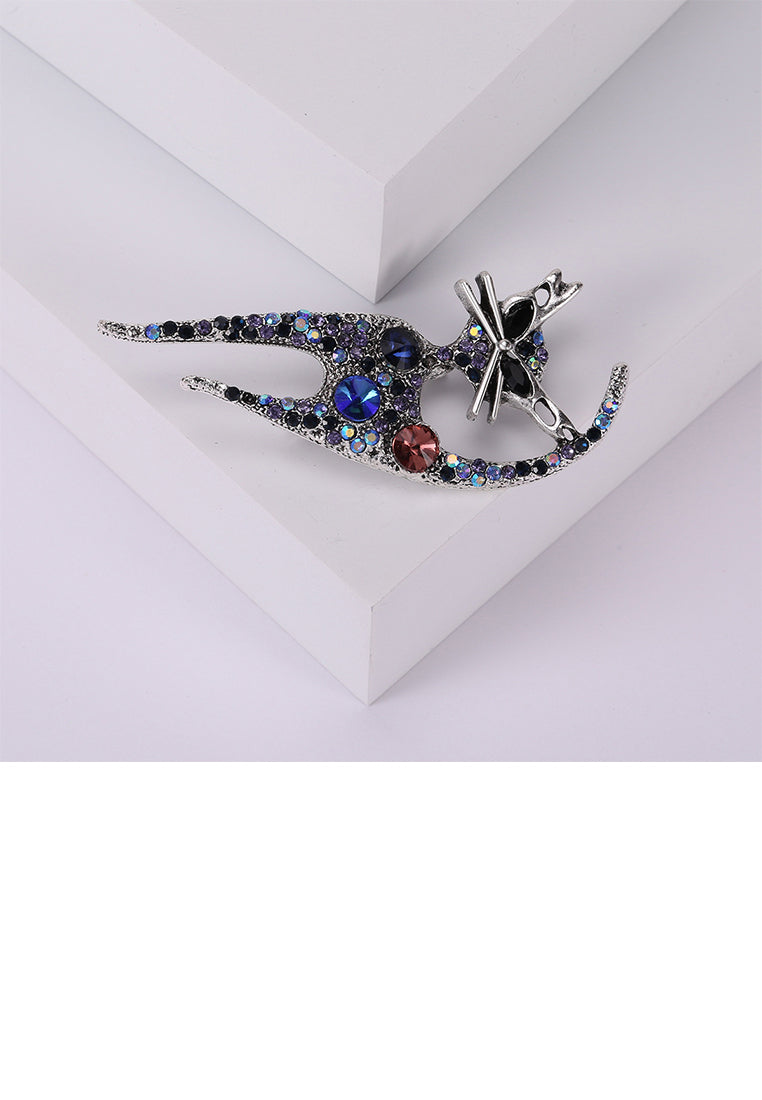 Simple Personality Cat Brooch with Blue Cubic Zirconia - Luxurious Look