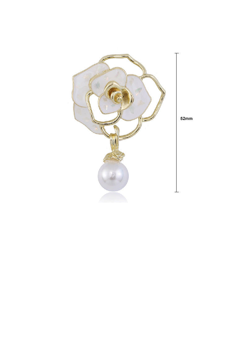Fashion Temperament Plated Gold Hollow Camellia Imitation Pearl Brooch - Luxurious Look
