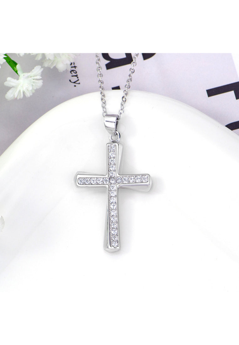 925 Sterling Silver Fashion Simple Cross Pendant with Cubic Zirconia and Necklace - Luxurious Look