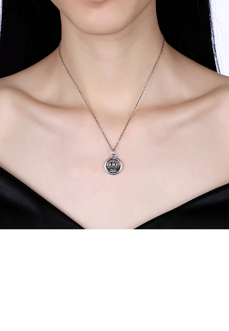 925 Sterling Silver Vintage Crown Pendant Necklace