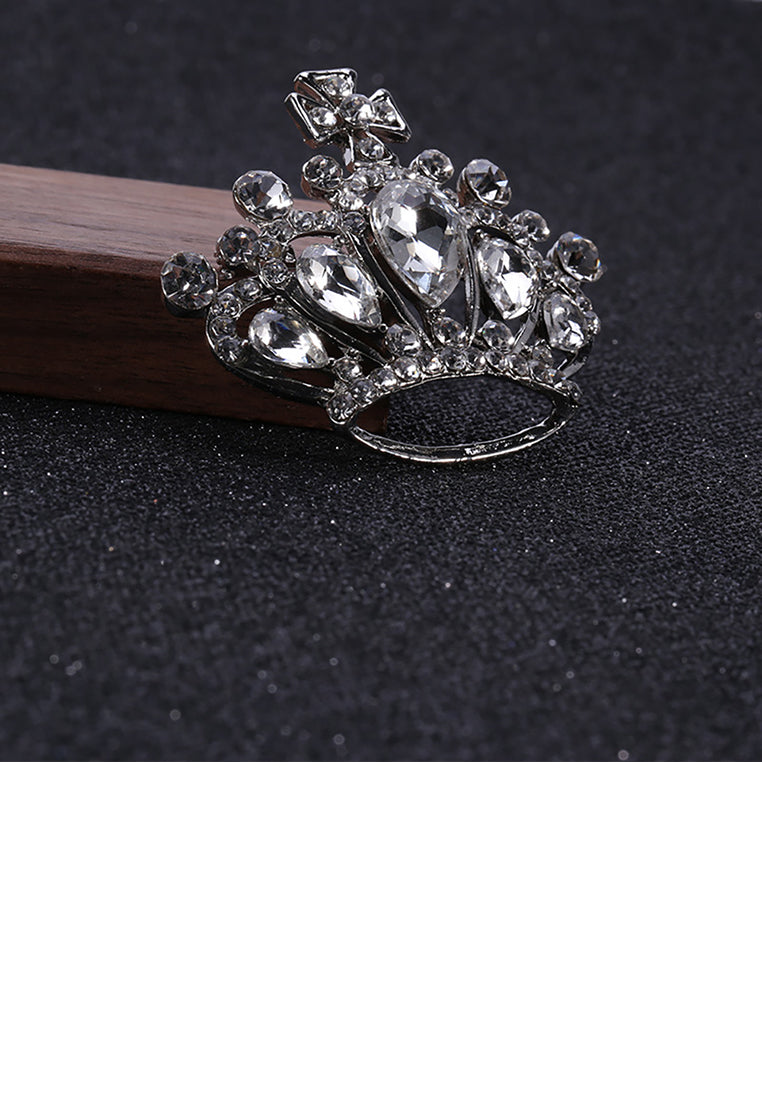 Fashion and Elegant Crown Brooch with Cubic Zirconia - Luxurious Look