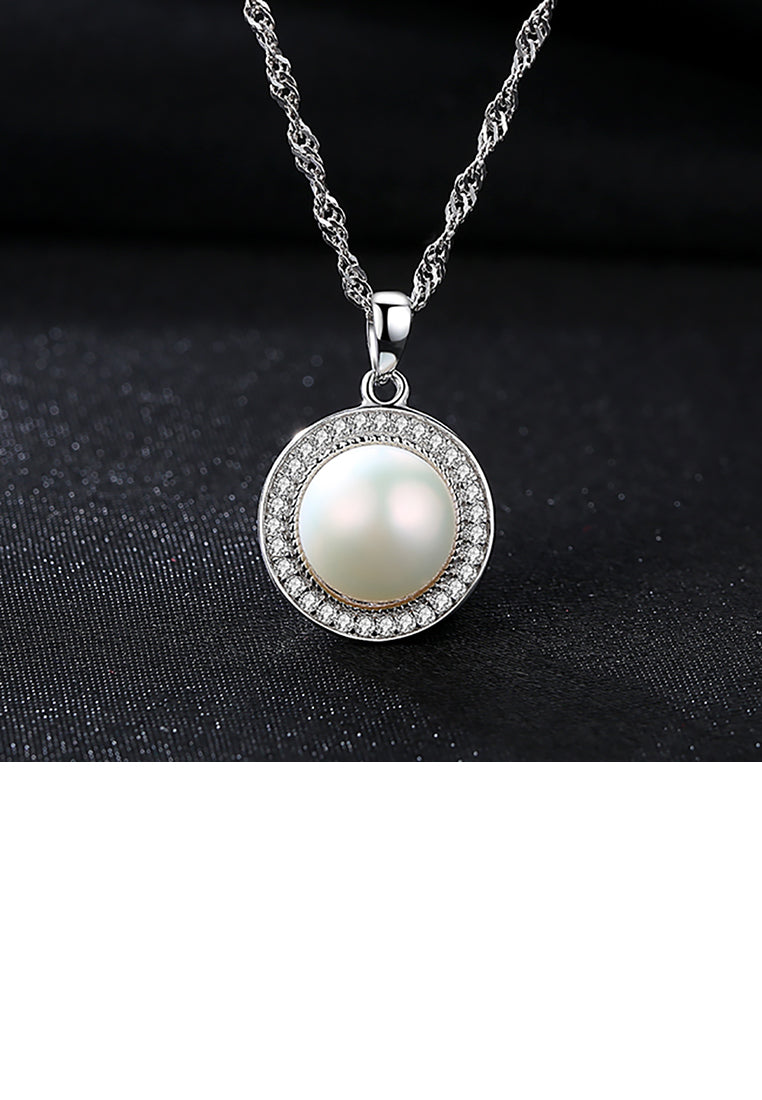 925 Sterling Silver Fashion and Elegant Geometric Round White Freshwater Pearl Pendant with Cubic Zirconia and Necklace - Luxurious Look