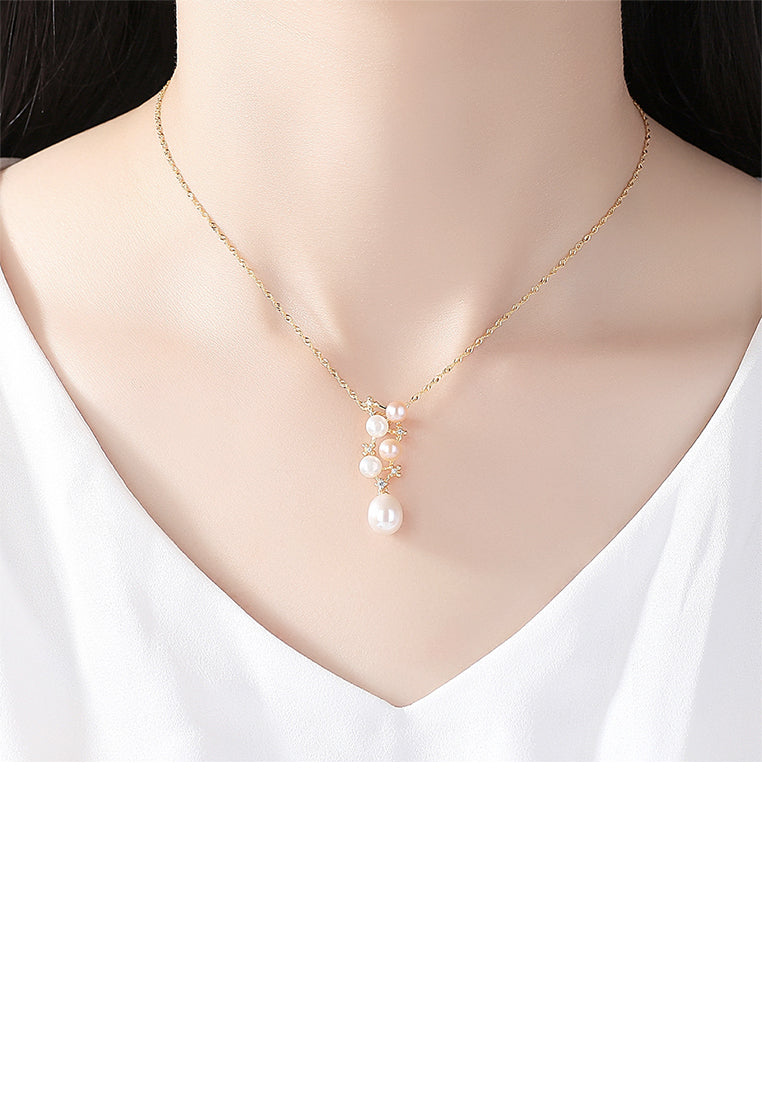 925 Sterling Silver Plated Gold Temperament Elegant Geometric Freshwater Pearl Pendant with Cubic Zirconia and Necklace - Luxurious Look