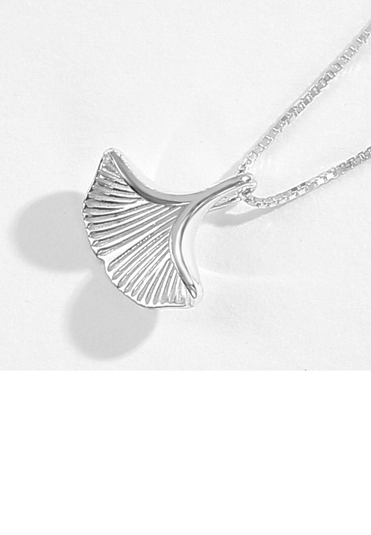 925 Sterling Silver Elegant Simple Fashion Ginkgo Leaf Glass Bead Pendant Necklace