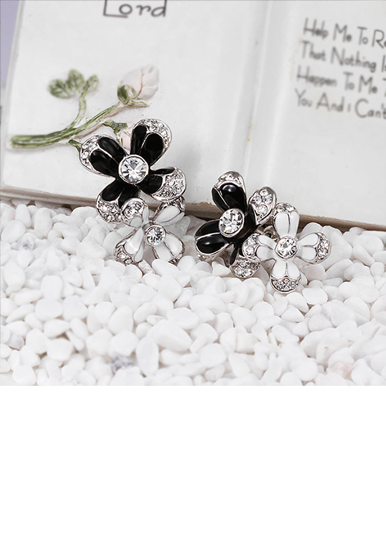 Simple Double Flower Stud Earrings with Austrian Element Crystal
