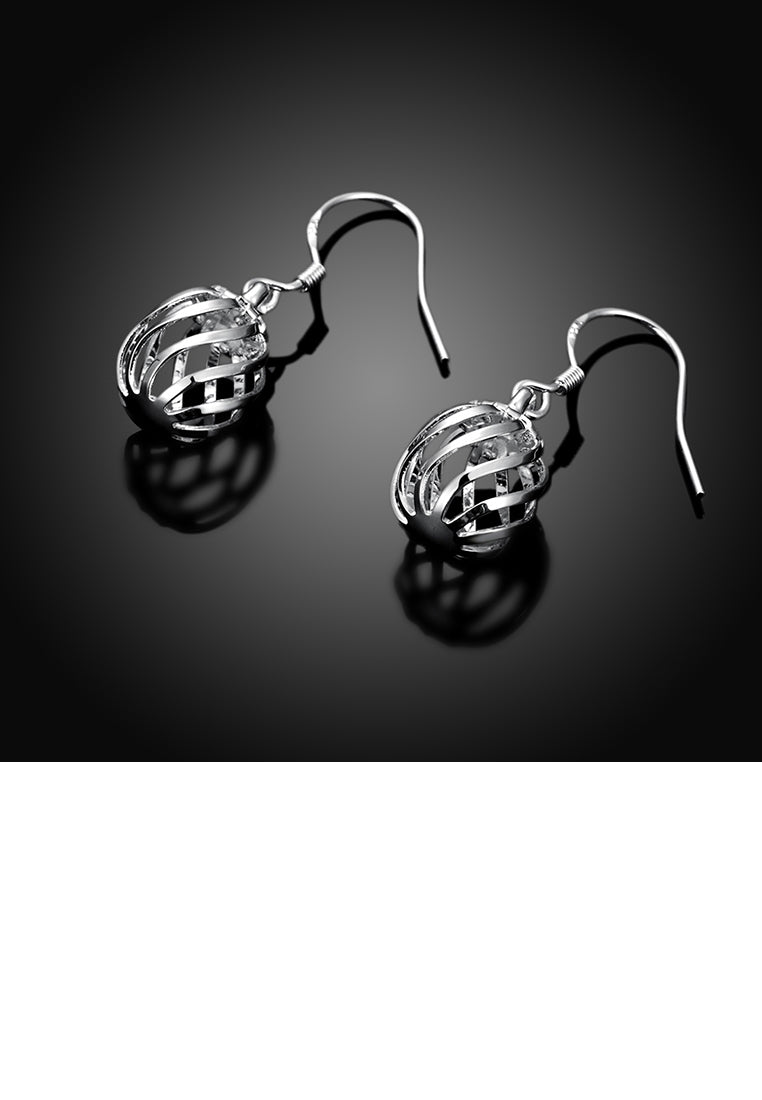 Simple Lantern Earrings