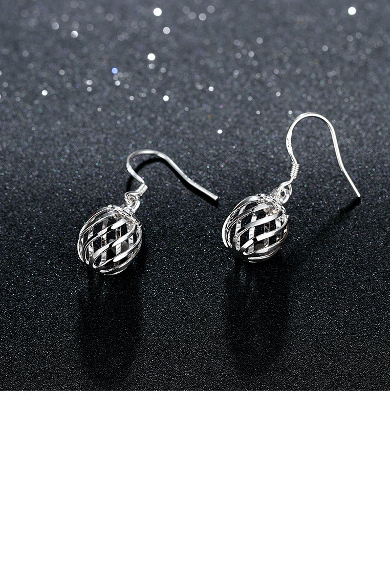 Simple Lantern Earrings