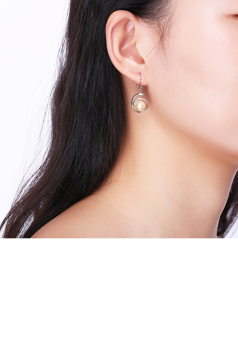 925 Sterling Silver Pearls Asymmetric Earrings