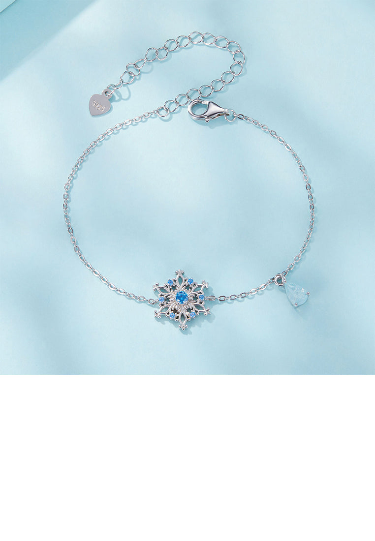 925 Sterling Silver Fashion Simple Snowflake Bracelet with Cubic Zirconia - Luxurious Look