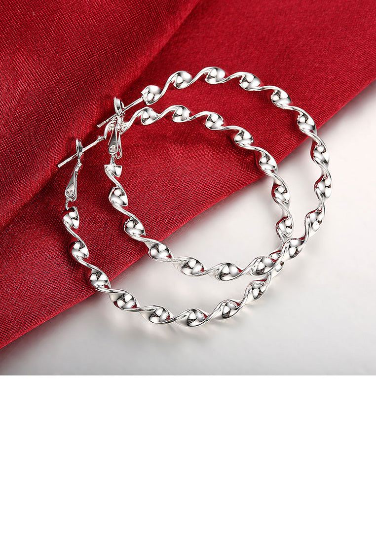 Simple and Fashion Round Twist Earrings