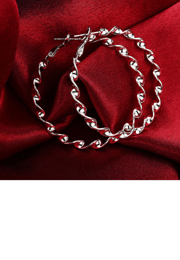 Simple and Fashion Round Twist Earrings