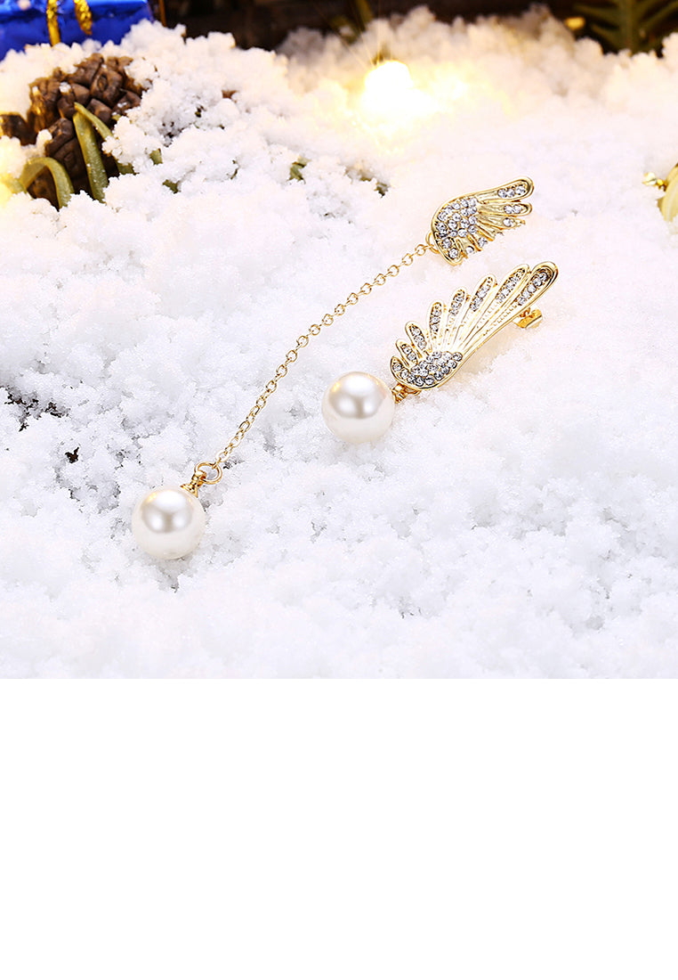 Fashion and Elegant Plated Gold Wing Pearl Earrings with Cubic Zircon - Luxurious Look