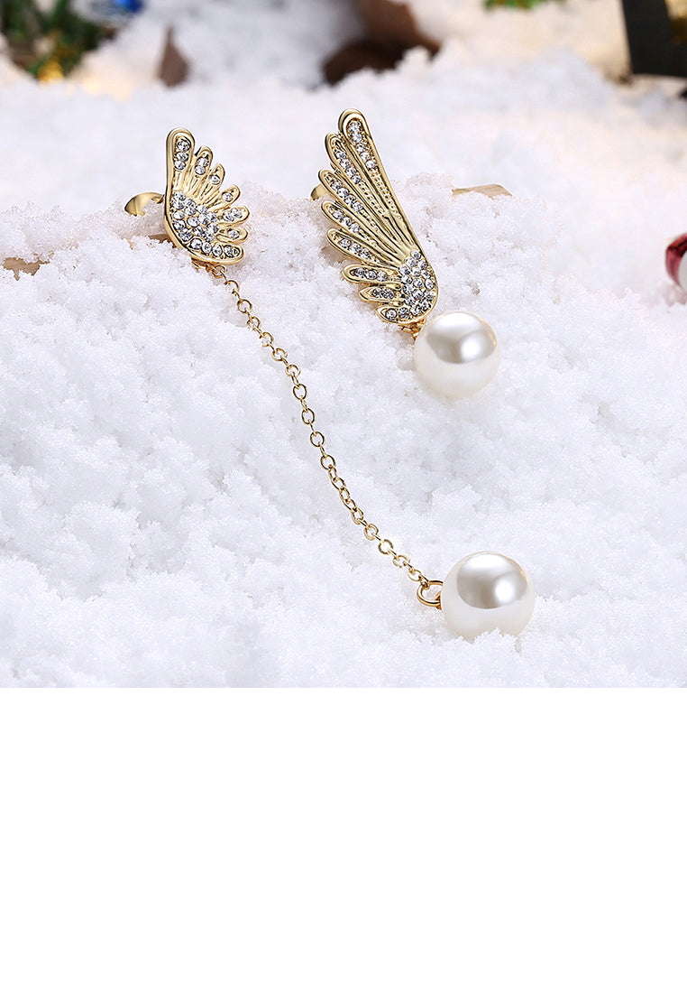 Fashion and Elegant Plated Gold Wing Pearl Earrings with Cubic Zircon - Luxurious Look