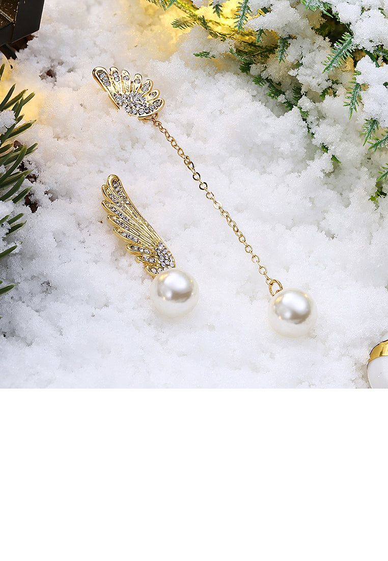 Fashion and Elegant Plated Gold Wing Pearl Earrings with Cubic Zircon - Luxurious Look