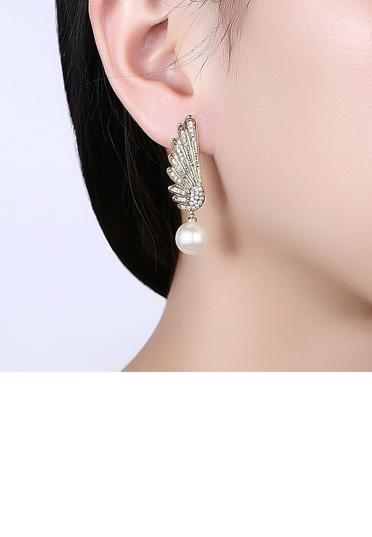 Fashion and Elegant Plated Gold Wing Pearl Earrings with Cubic Zircon - Luxurious Look