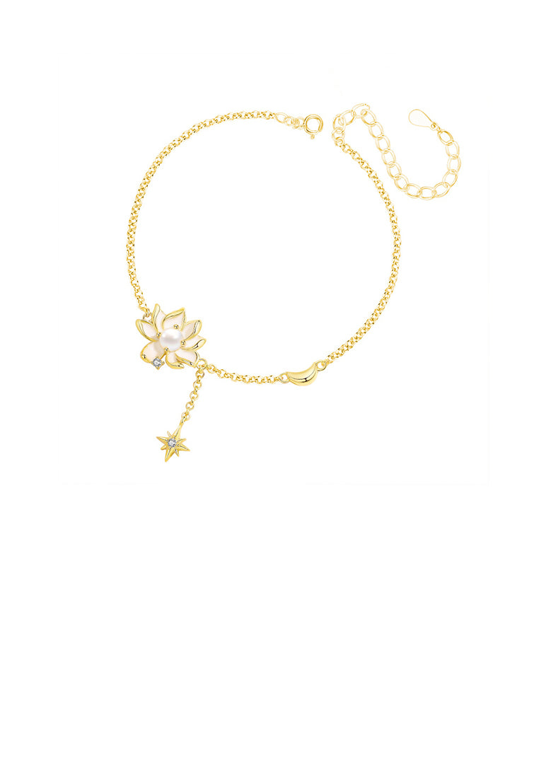 925 Sterling Silver Plated Gold Fashion and Elegant Lotus Imitation Pearl Bracelet with Cubic Zirconia - Luxurious Look