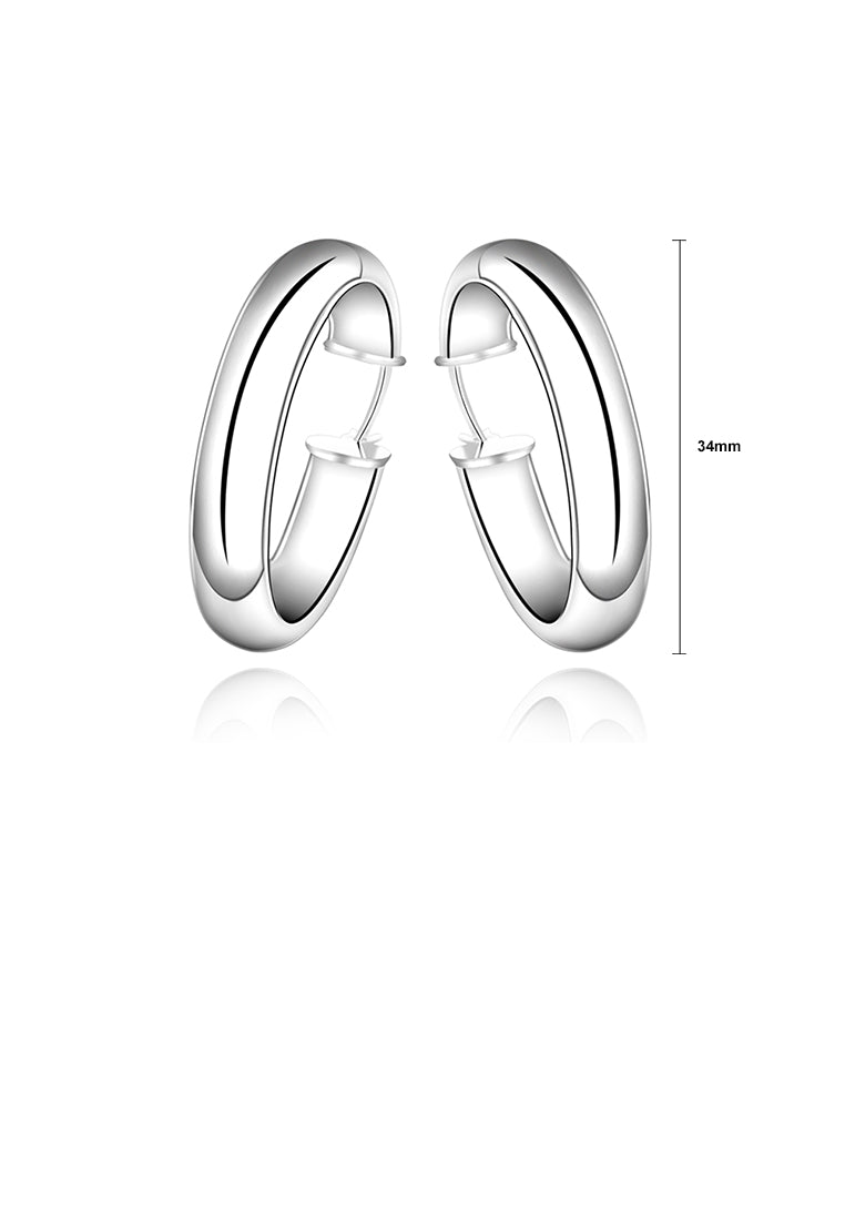 Simple and Fashion Geometric Circle Earrings