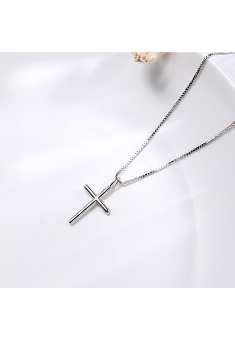 925 Sterling Silver Cross Pendant with Necklace