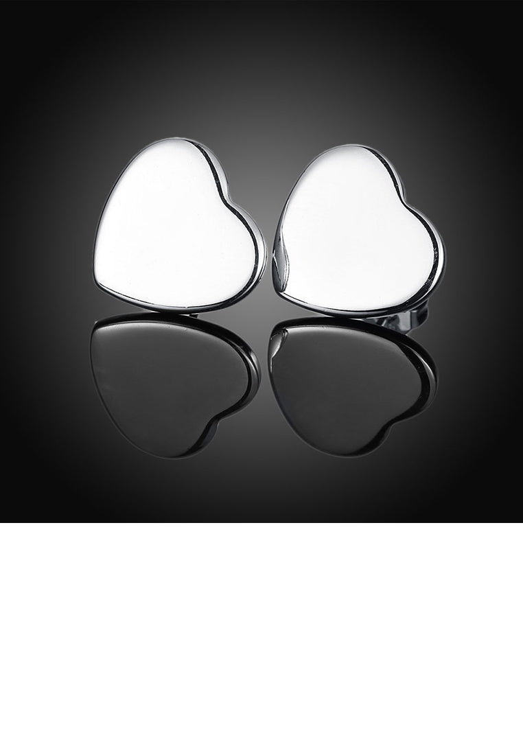 Simple Sweet Heart Stud Earrings