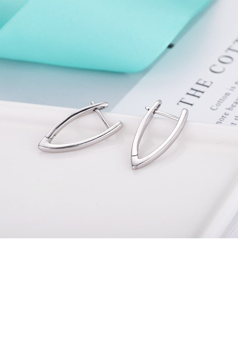 Simple and Fashion Geometric Earrings