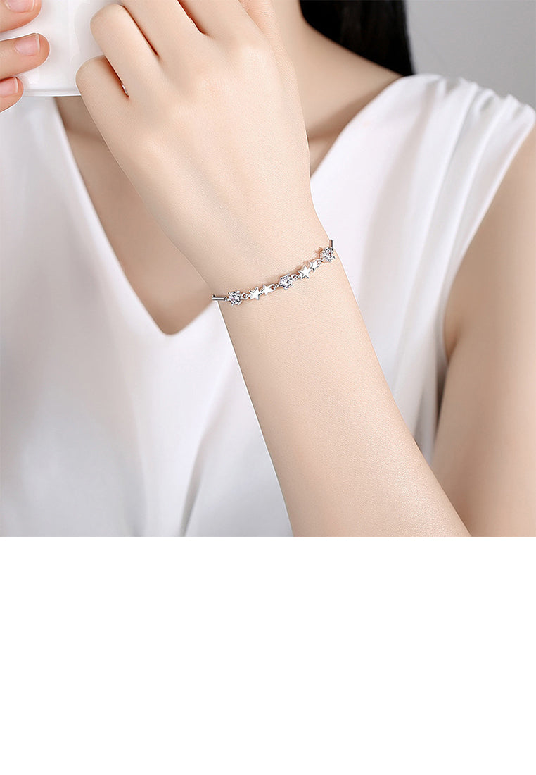 925 Sterling Silver Fashion Simple Star Bracelet with Cubic Zirconia - Luxurious Look