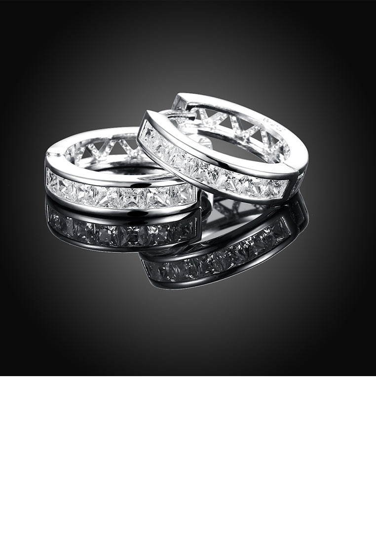 Simple 1-shaped Earrings with Cubic Zircon