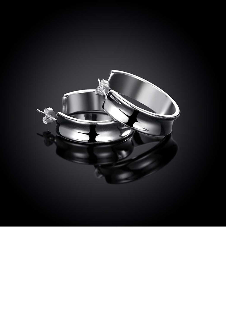 Fashion Simple Geometric Circle Stud Earrings