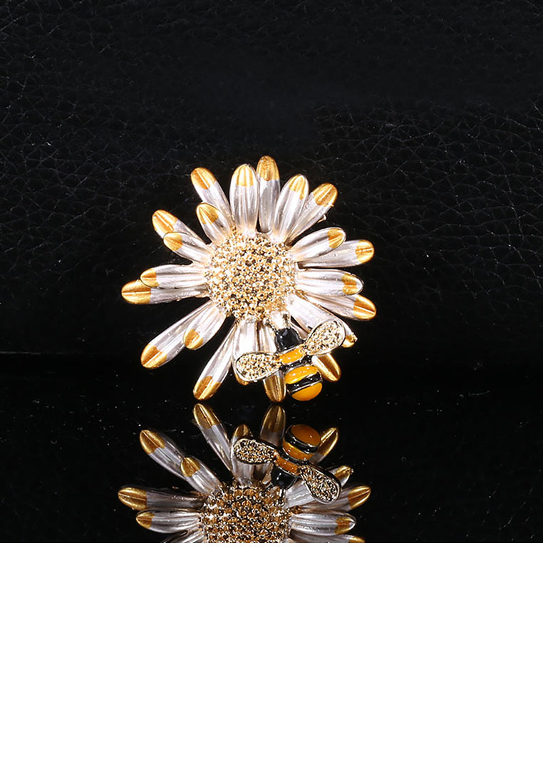 Fashion Simple Yellow Bee Flower Brooch