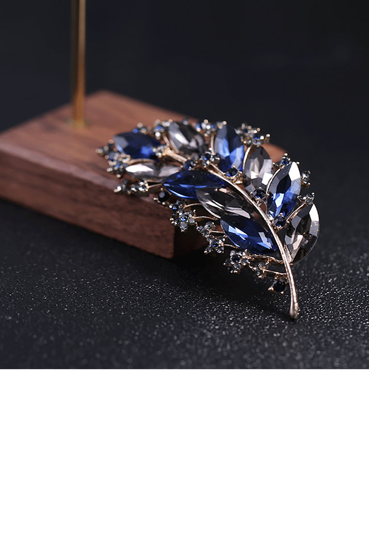 Fashion and Elegant Leaf Brooch with Blue Cubic Zirconia - Luxurious Look
