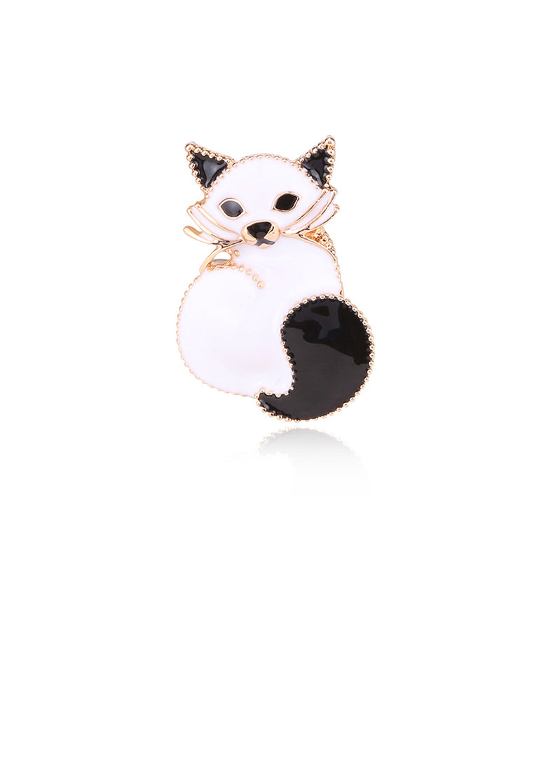 Simple and Cute Plated Gold White Cat Brooch