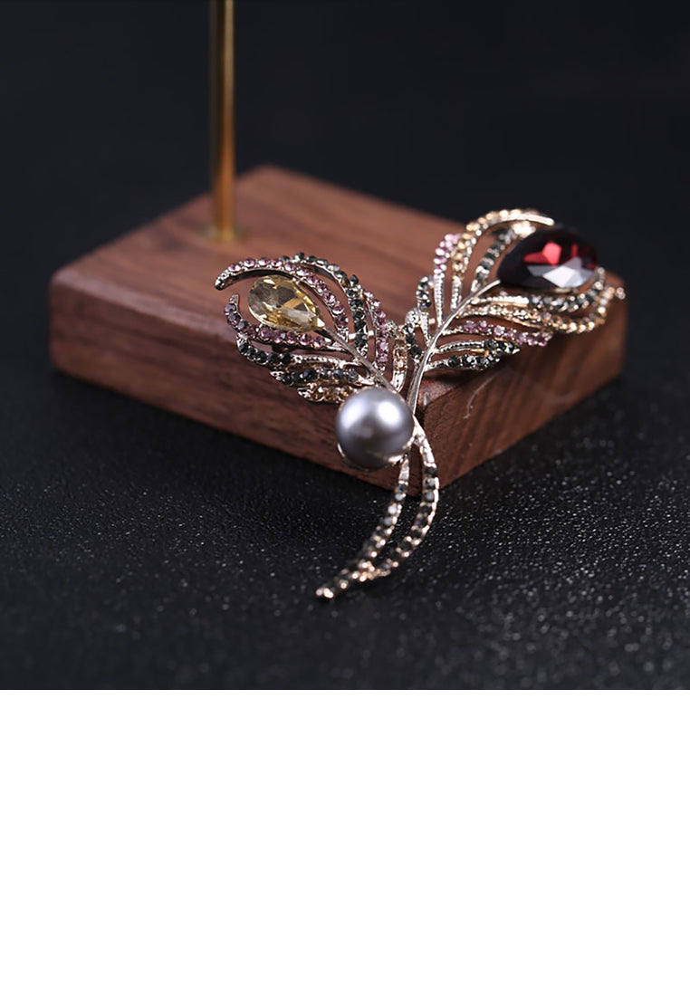 Fashion and Elegant Double Leaf Imitation Pearl Brooch with Cubic Zirconia - Luxurious Look