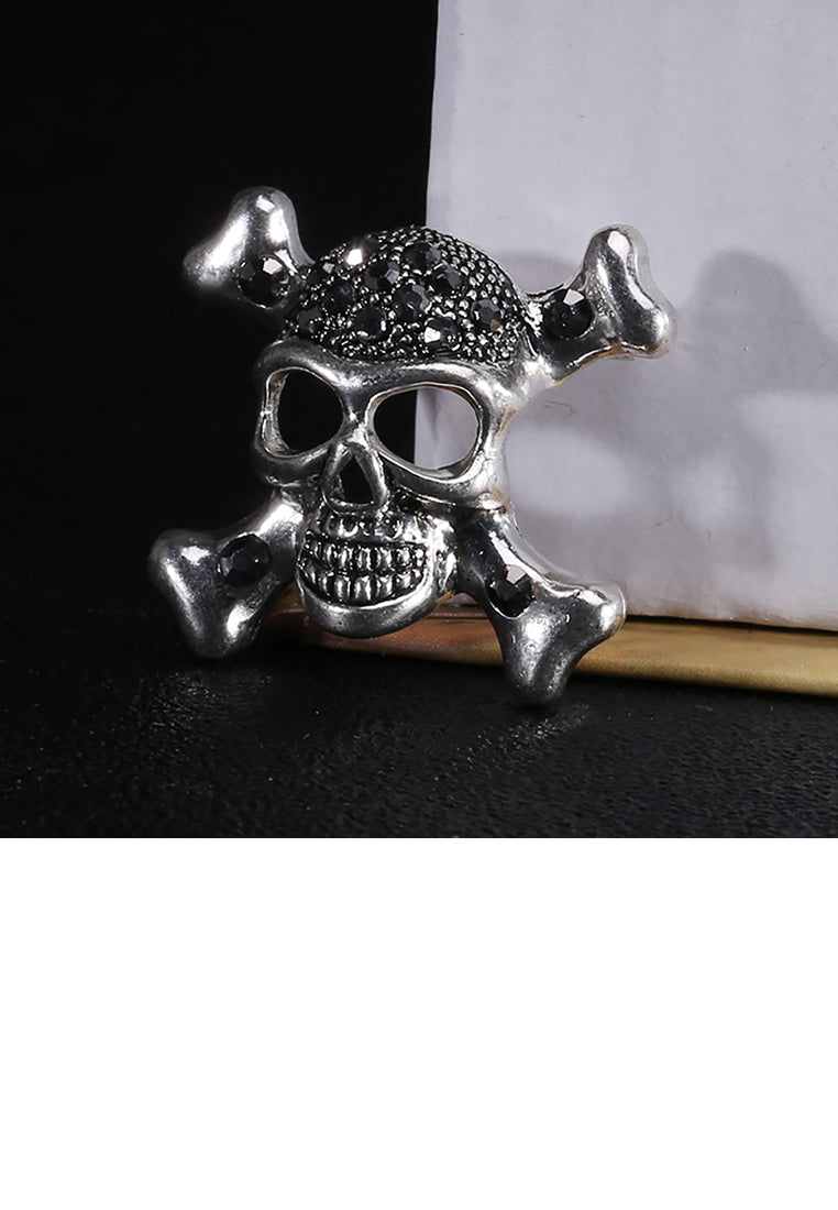 Fashion Personality Skull Brooch with Cubic Zirconia - Luxurious Look