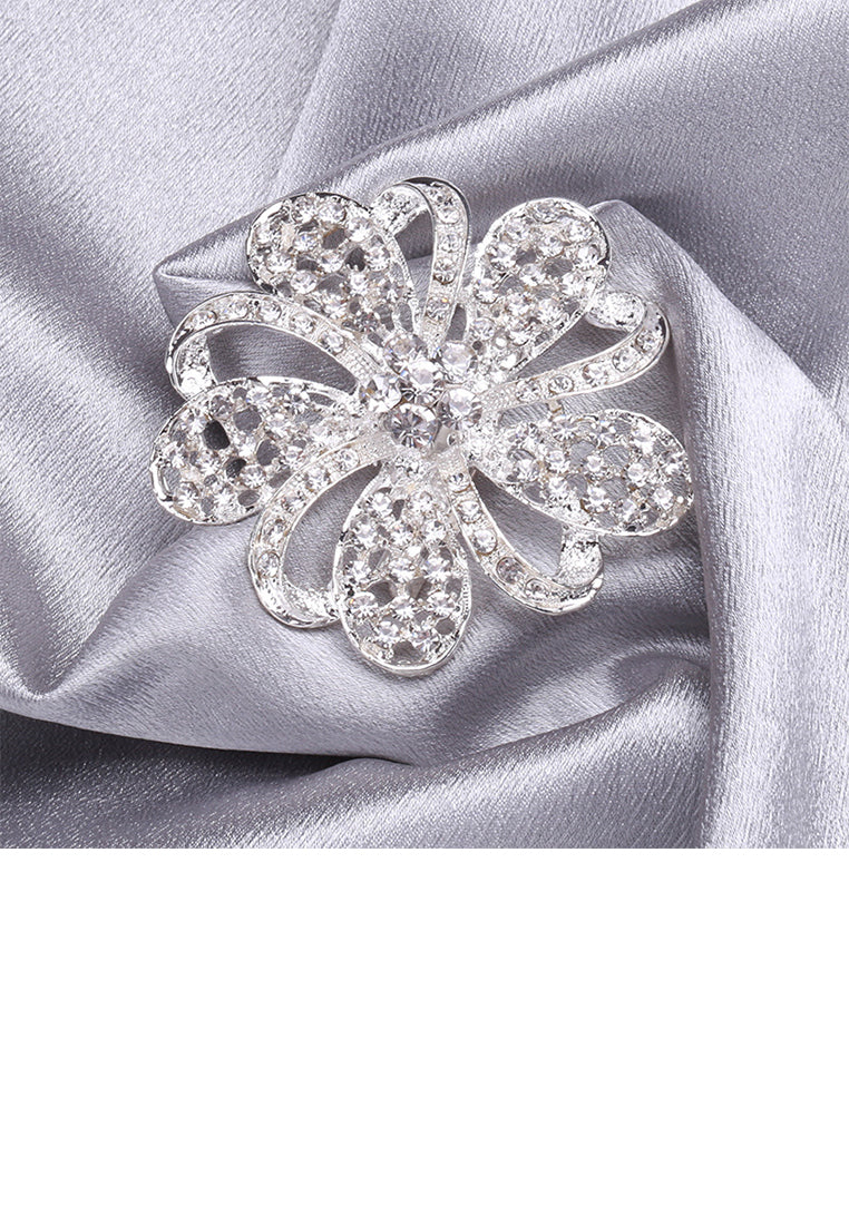 Fashion and Elegant Yellow Flower Brooch with Cubic Zirconia - Luxurious Look