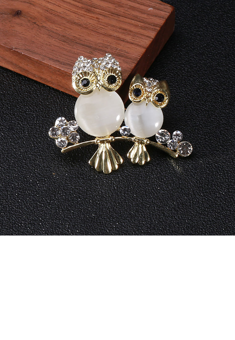 Simple and Cute Plated Gold Owl Imitation Opal Brooch with Cubic Zirconia - Luxurious Look