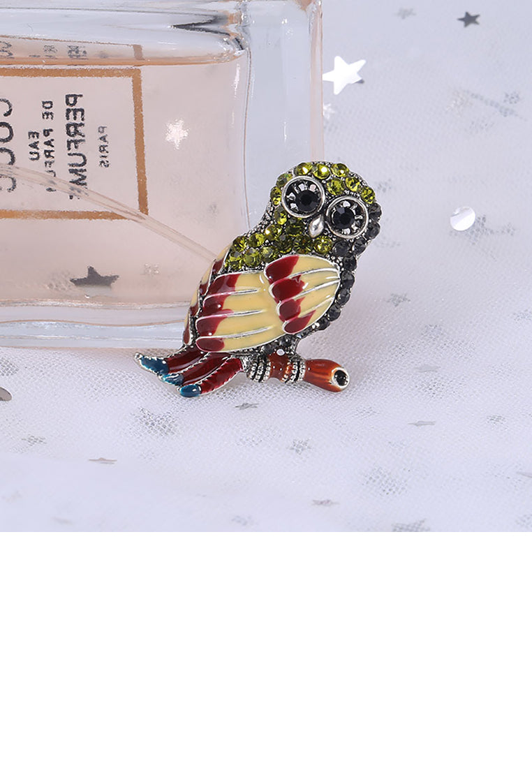 Fashion and Cute Plated Gold Color Owl Brooch with Cubic Zirconia - Luxurious Look